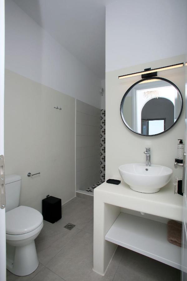 Elia Privileged Suites Andros Ανδροσ Bagian luar foto