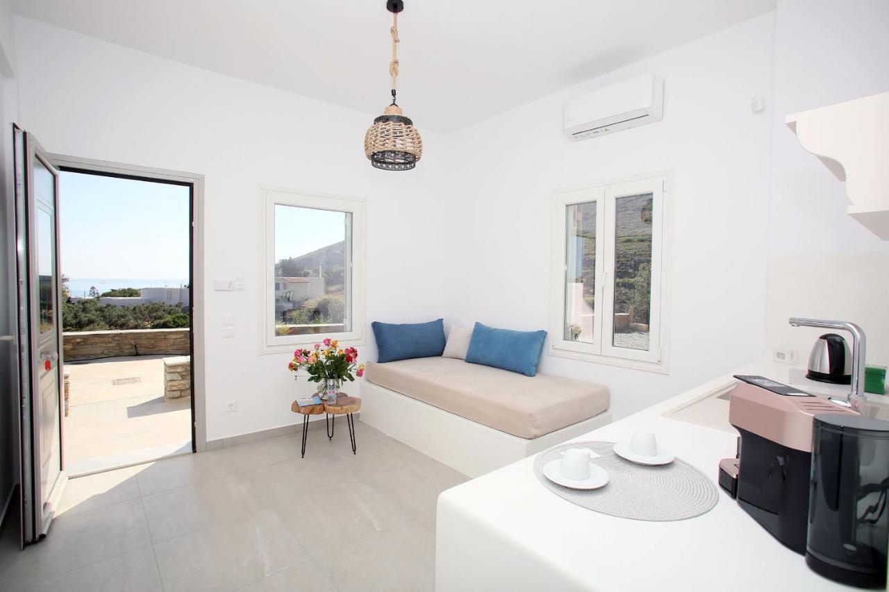 Elia Privileged Suites Andros Ανδροσ Bagian luar foto